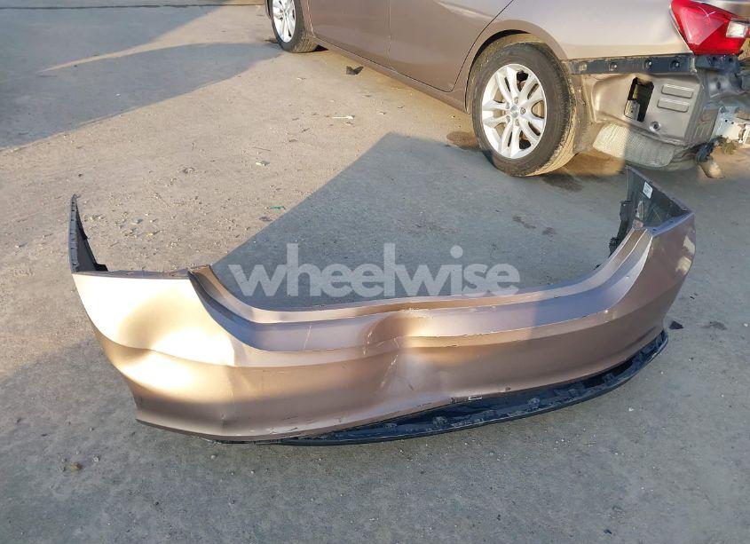 Photo 12 of 2018 Chevrolet Malibu LT (VIN 1G1ZD5ST0JF192933)