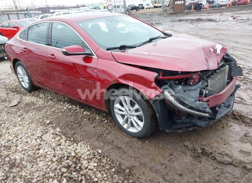 2018 Chevrolet Malibu LT (VIN 1G1ZD5ST0JF223856) main photo