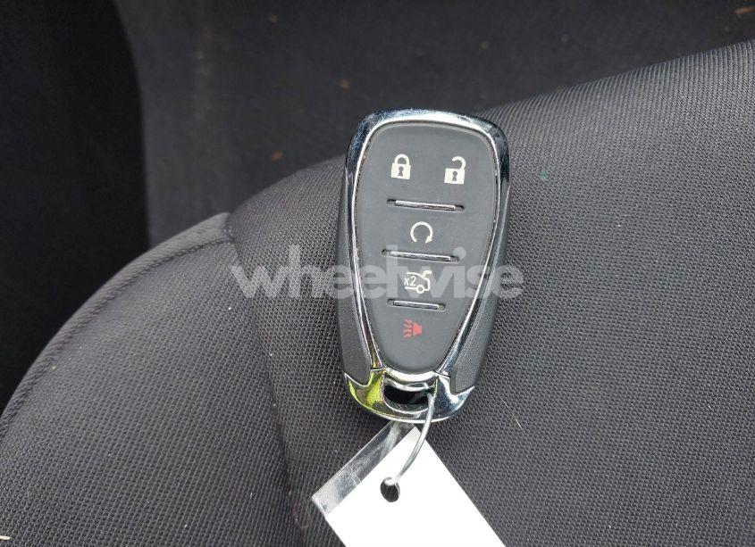 Photo 11 of 2018 Chevrolet Malibu LT (VIN 1G1ZD5ST0JF223856)