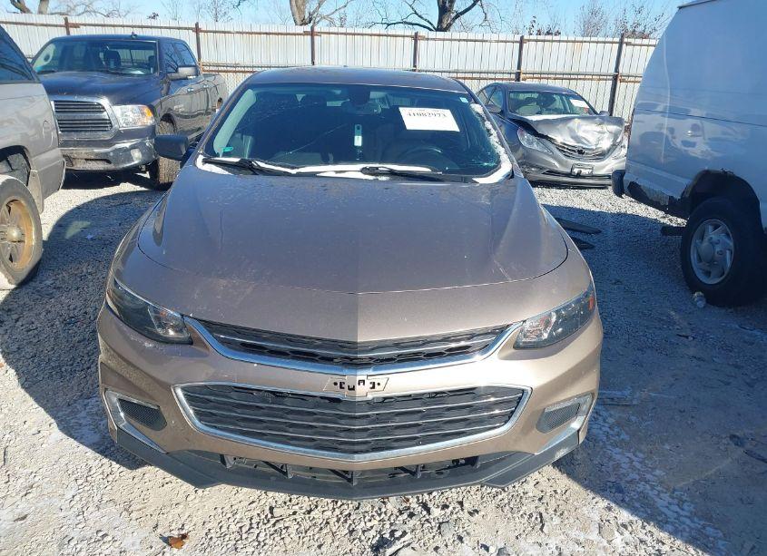 Photo 12 of 2018 Chevrolet Malibu LT (VIN 1G1ZD5ST0JF225851)