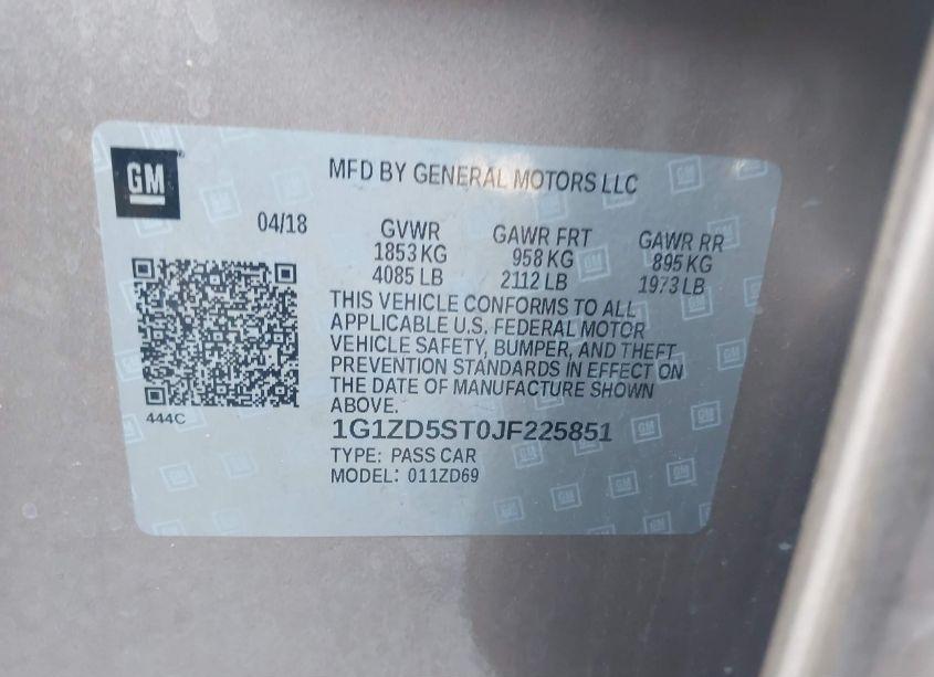 Photo 9 of 2018 Chevrolet Malibu LT (VIN 1G1ZD5ST0JF225851)