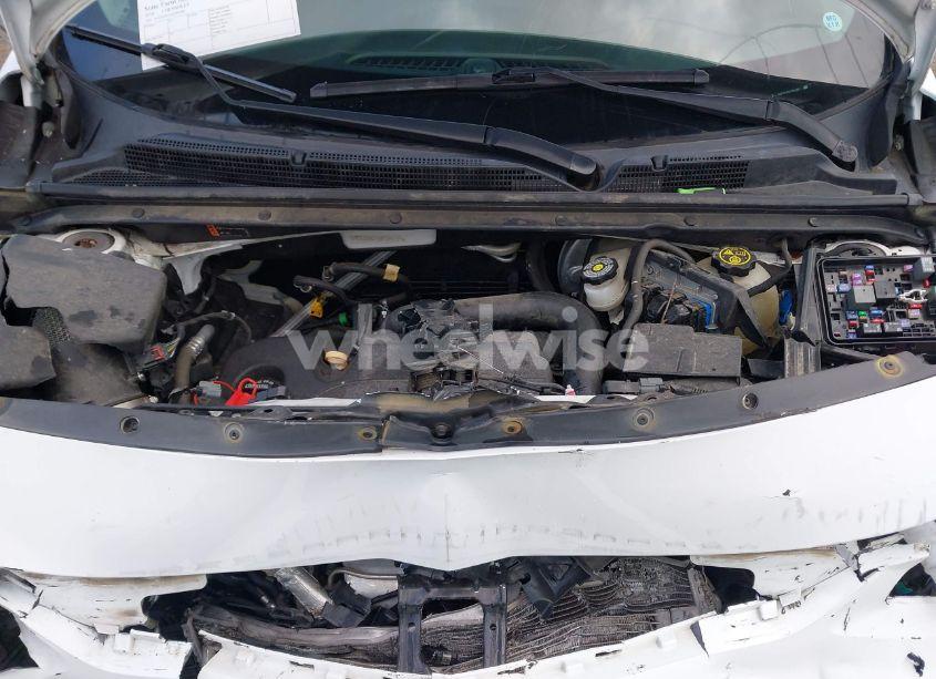 Photo 10 of 2018 Chevrolet Malibu LT (VIN 1G1ZD5ST0JF245789)