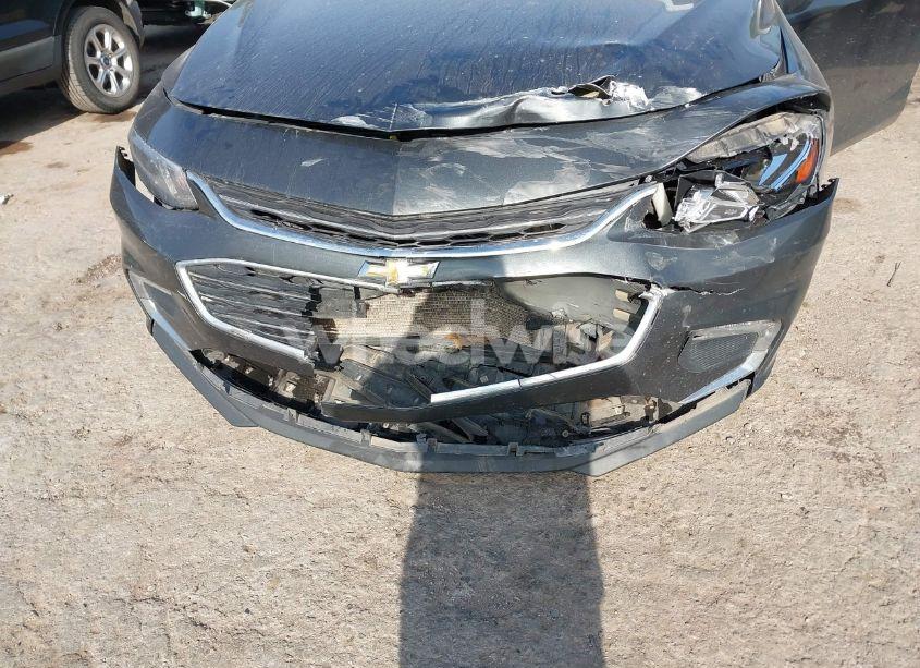 Photo 6 of 2018 Chevrolet Malibu LT (VIN 1G1ZD5ST0JF257277)