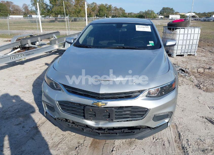 Photo 12 of 2018 Chevrolet Malibu LT (VIN 1G1ZD5ST0JF268215)