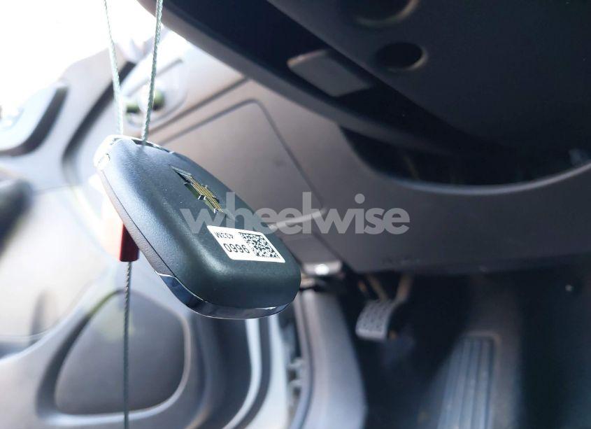 Photo 11 of 2018 Chevrolet Malibu LT (VIN 1G1ZD5ST0JF274581)