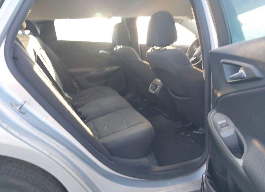 Photo 8 of 2018 Chevrolet Malibu LT (VIN 1G1ZD5ST0JF275147)