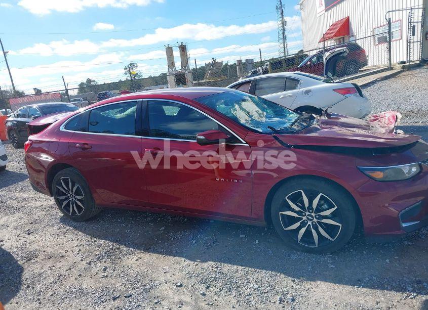 Photo 13 of 2018 Chevrolet Malibu LT (VIN 1G1ZD5ST0JF279120)