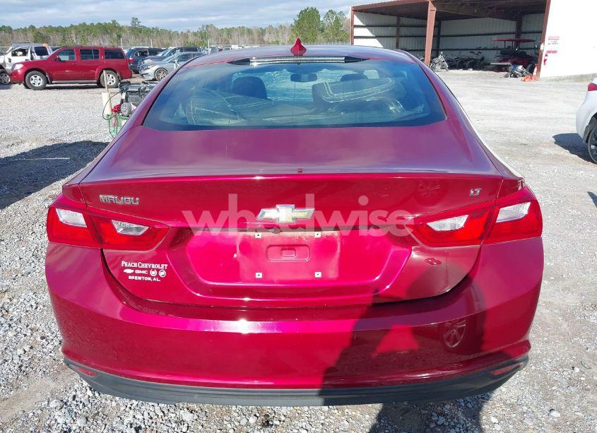 Photo 16 of 2018 Chevrolet Malibu LT (VIN 1G1ZD5ST0JF279120)