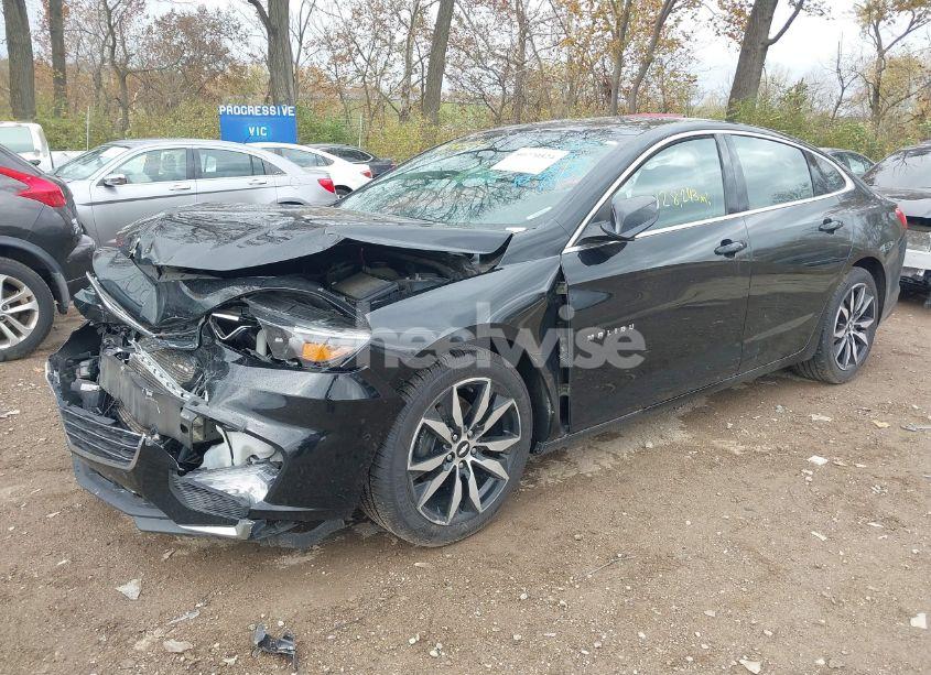 Photo 6 of 2018 Chevrolet Malibu LT (VIN 1G1ZD5ST0JF279201)