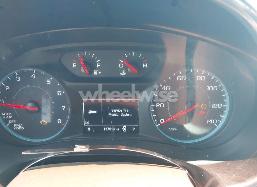 Photo 7 of 2019 Chevrolet Malibu LT (VIN 1G1ZD5ST0KF104979)