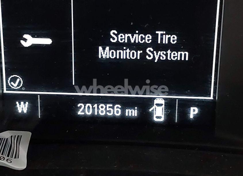 Photo 7 of 2019 Chevrolet Malibu LT (VIN 1G1ZD5ST0KF105517)