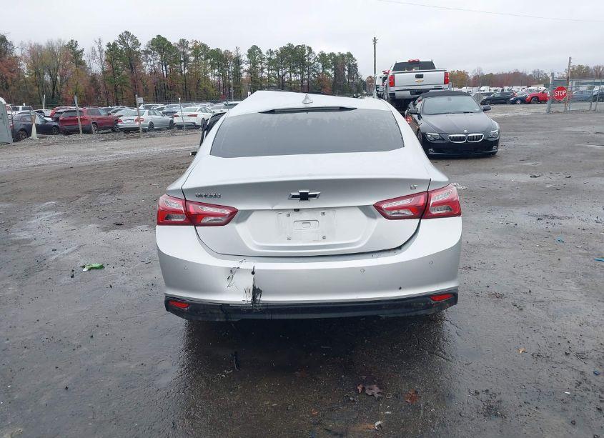 Photo 15 of 2019 Chevrolet Malibu LT (VIN 1G1ZD5ST0KF111639)