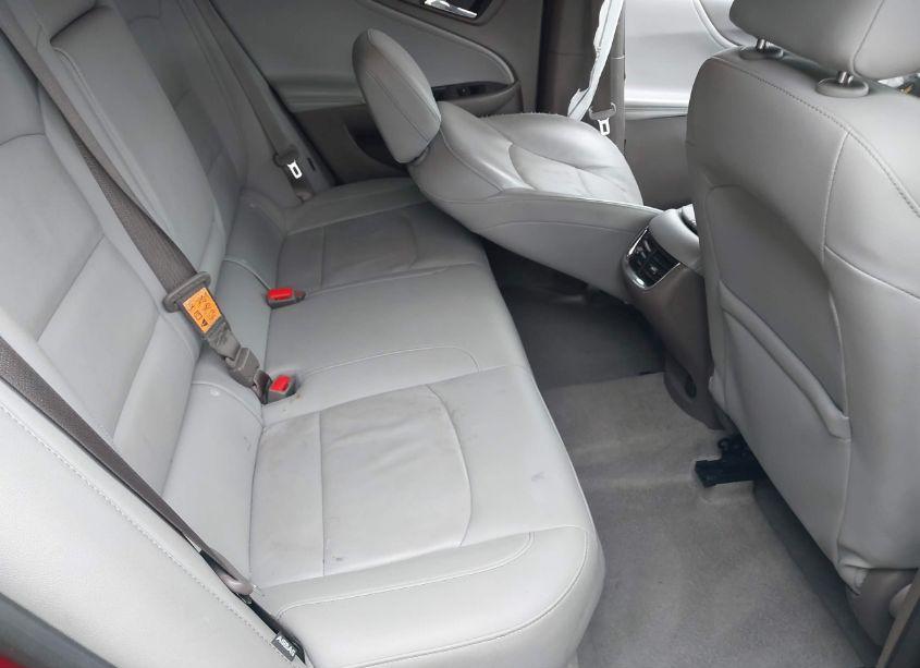 Photo 8 of 2019 Chevrolet Malibu LT (VIN 1G1ZD5ST0KF116744)