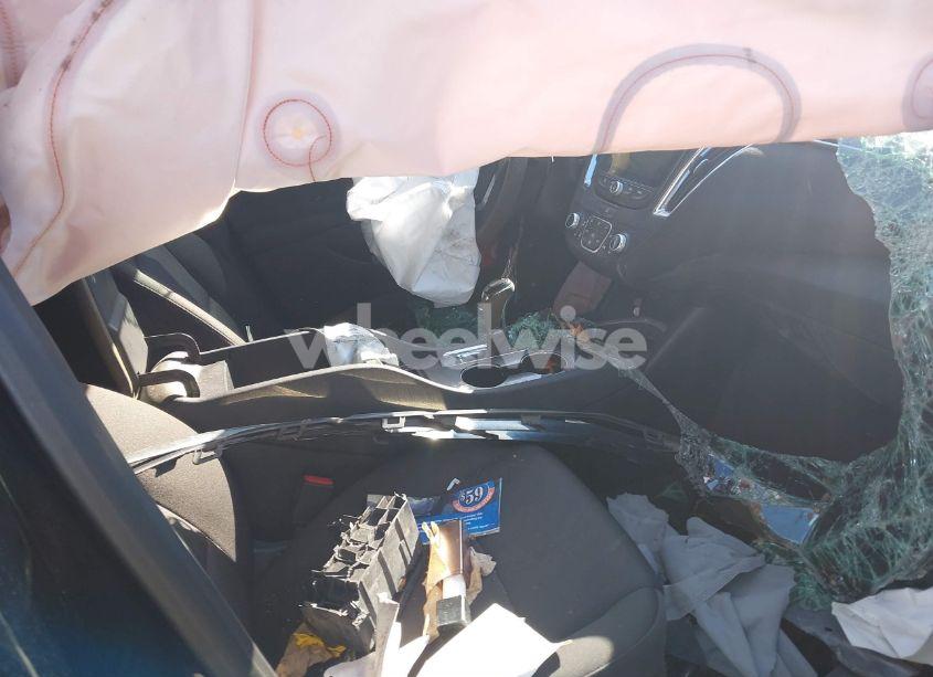Photo 5 of 2019 Chevrolet Malibu LT (VIN 1G1ZD5ST0KF131048)