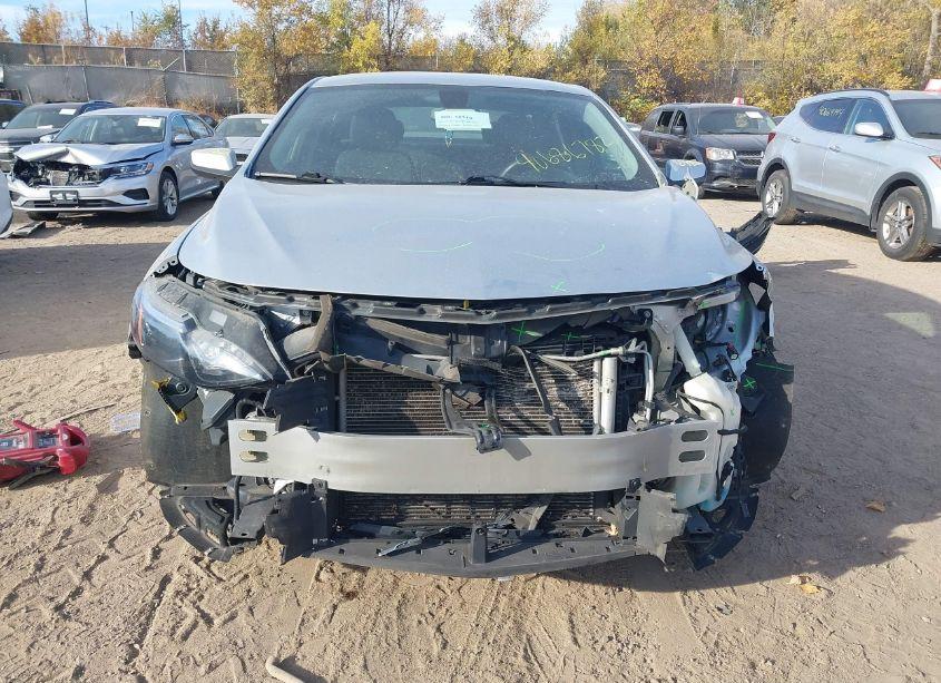 Photo 12 of 2019 Chevrolet Malibu LT (VIN 1G1ZD5ST0KF138677)