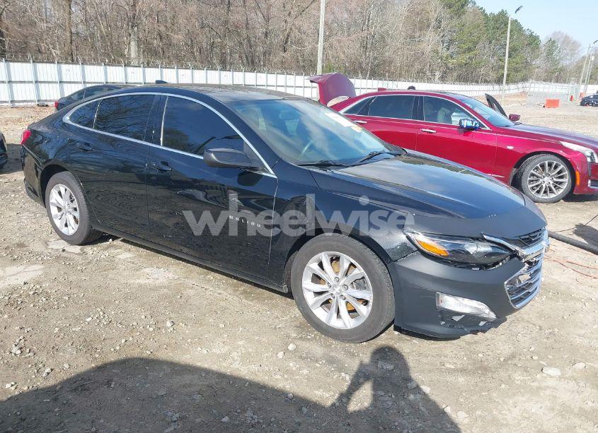 2019 Chevrolet Malibu LT (VIN 1G1ZD5ST0KF139084) main photo
