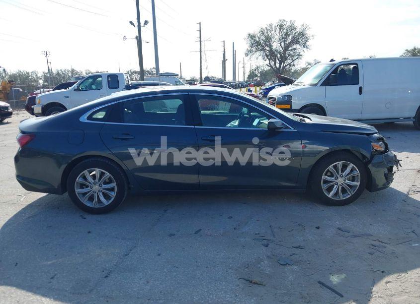 Photo 13 of 2019 Chevrolet Malibu LT (VIN 1G1ZD5ST0KF140137)