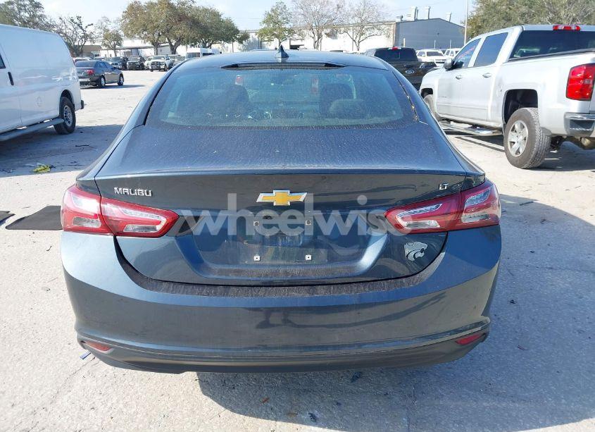 Photo 16 of 2019 Chevrolet Malibu LT (VIN 1G1ZD5ST0KF140137)