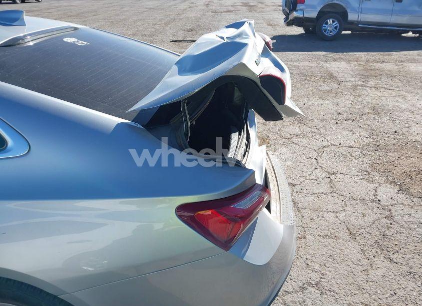 Photo 6 of 2019 Chevrolet Malibu LT (VIN 1G1ZD5ST0KF173011)