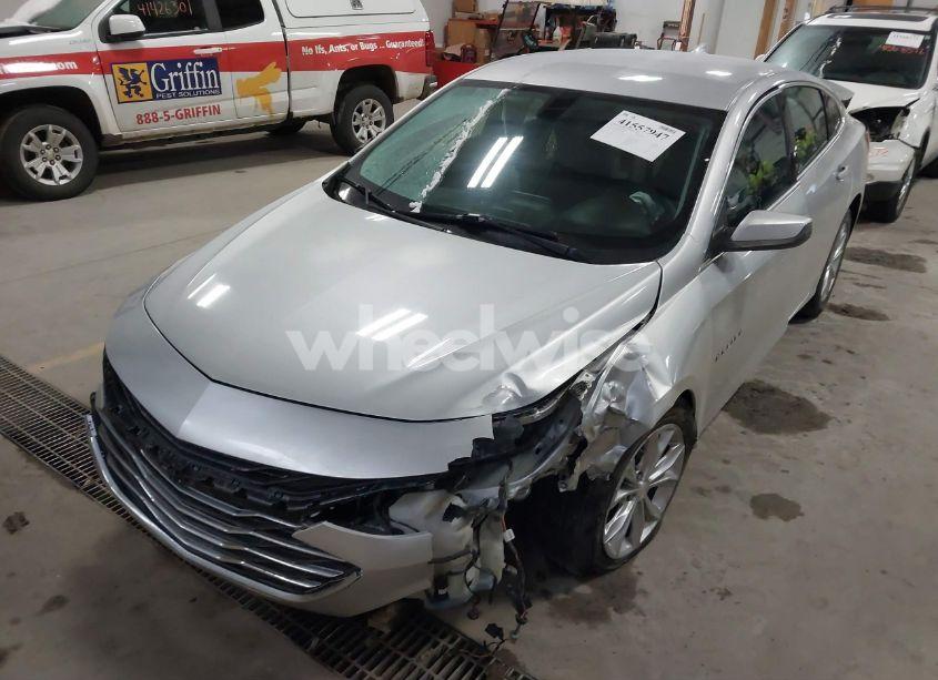 Photo 12 of 2020 Chevrolet Malibu FWD LT (VIN 1G1ZD5ST0LF000980)