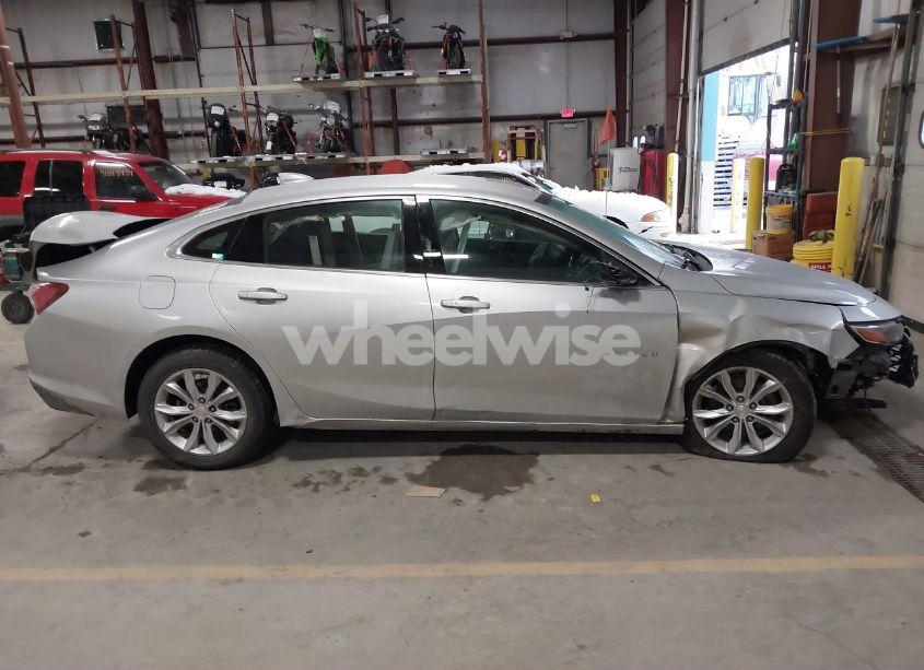 Photo 13 of 2020 Chevrolet Malibu FWD LT (VIN 1G1ZD5ST0LF000980)