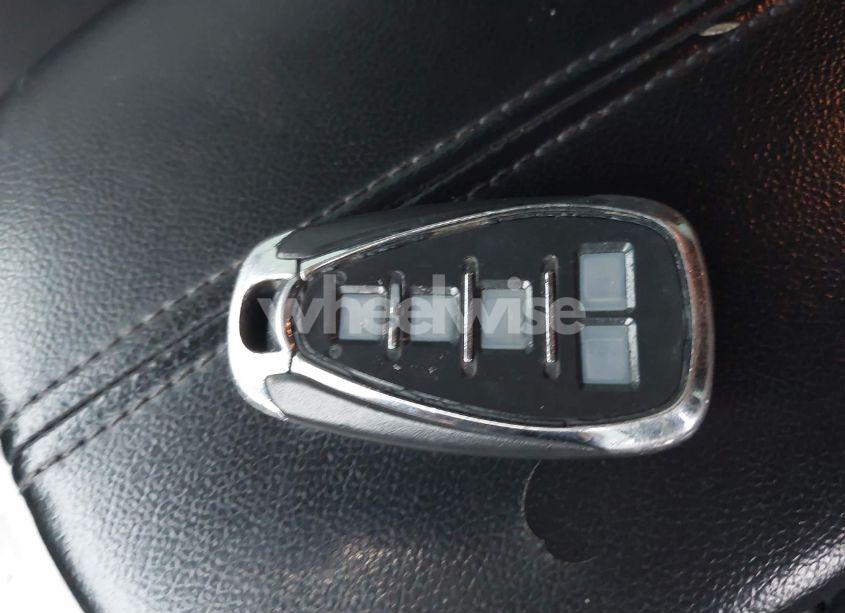 Photo 11 of 2020 Chevrolet Malibu FWD LT (VIN 1G1ZD5ST0LF001255)