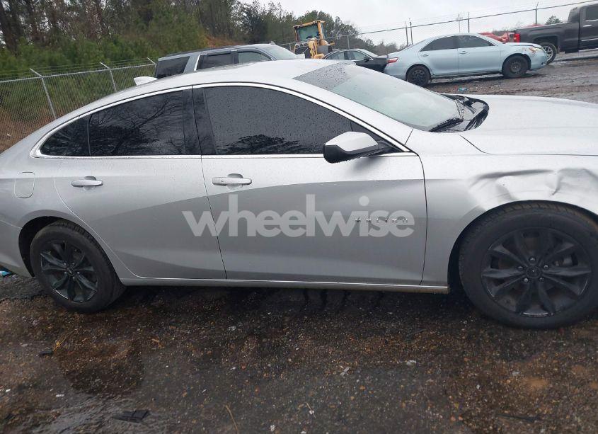 Photo 13 of 2020 Chevrolet Malibu FWD LT (VIN 1G1ZD5ST0LF001255)