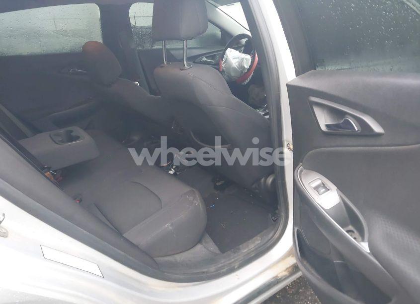 Photo 8 of 2020 Chevrolet Malibu FWD LT (VIN 1G1ZD5ST0LF001255)