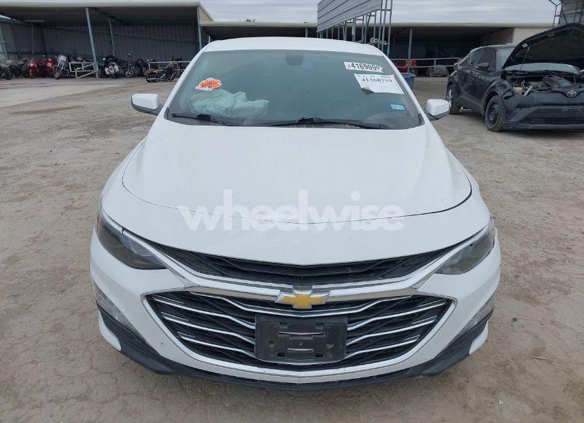 Photo 12 of 2020 Chevrolet Malibu FWD LT (VIN 1G1ZD5ST0LF005290)