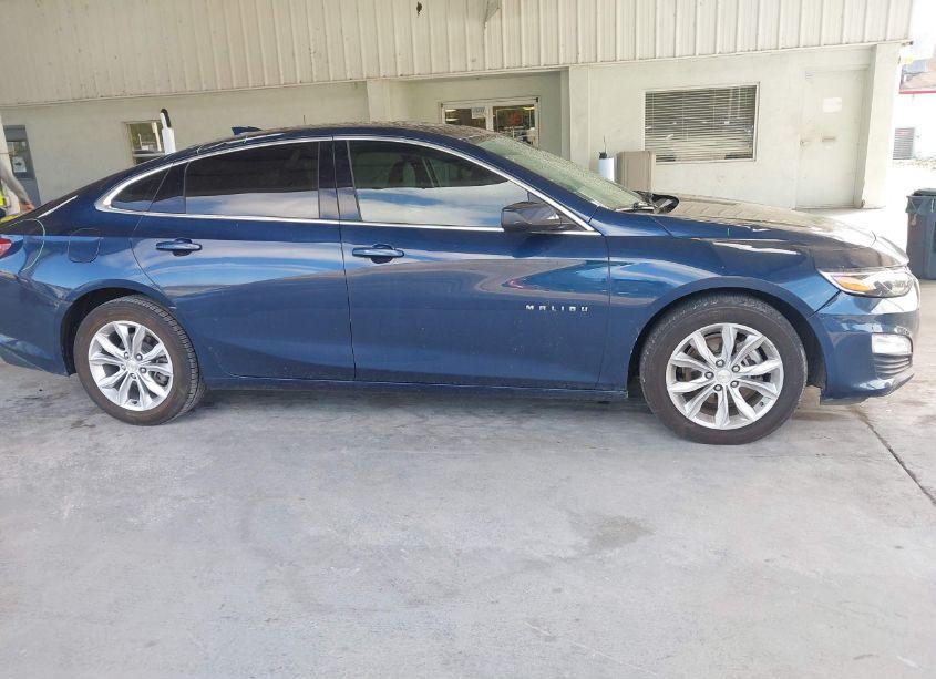 Photo 13 of 2020 Chevrolet Malibu FWD LT (VIN 1G1ZD5ST0LF016208)