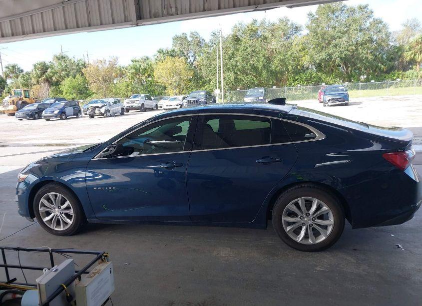 Photo 14 of 2020 Chevrolet Malibu FWD LT (VIN 1G1ZD5ST0LF016208)