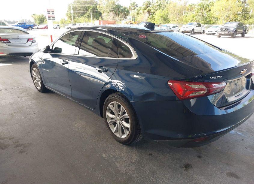 Photo 3 of 2020 Chevrolet Malibu FWD LT (VIN 1G1ZD5ST0LF016208)