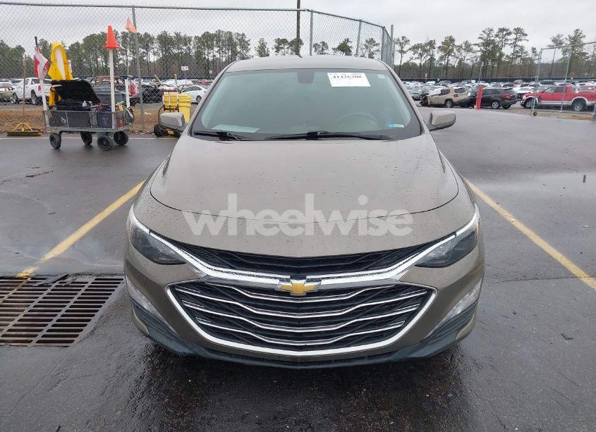 Photo 12 of 2020 Chevrolet Malibu FWD LT (VIN 1G1ZD5ST0LF022316)