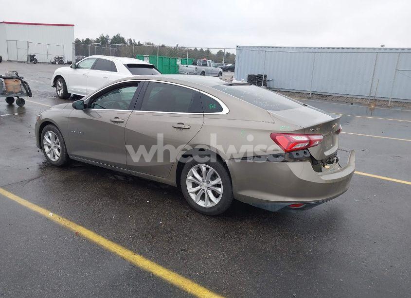 Photo 3 of 2020 Chevrolet Malibu FWD LT (VIN 1G1ZD5ST0LF022316)