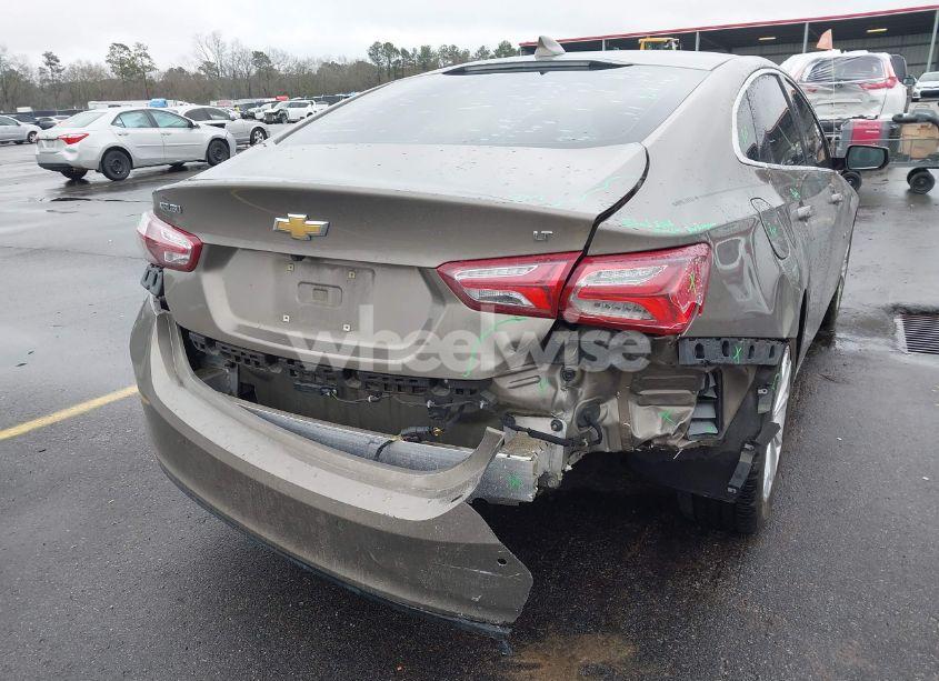 Photo 6 of 2020 Chevrolet Malibu FWD LT (VIN 1G1ZD5ST0LF022316)