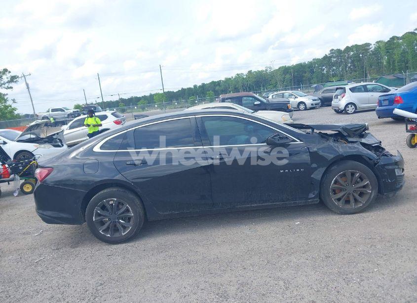 Photo 12 of 2020 Chevrolet Malibu FWD LT (VIN 1G1ZD5ST0LF026155)