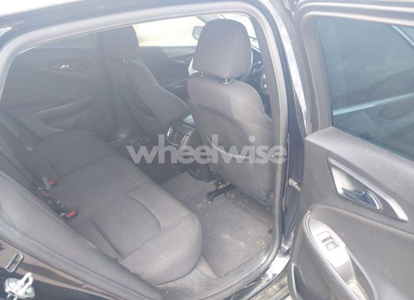 Photo 8 of 2020 Chevrolet Malibu FWD LT (VIN 1G1ZD5ST0LF026155)