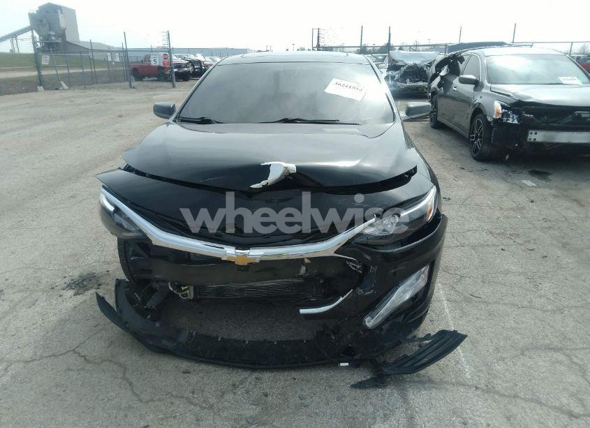Photo 6 of 2020 Chevrolet Malibu FWD LT (VIN 1G1ZD5ST0LF041772)