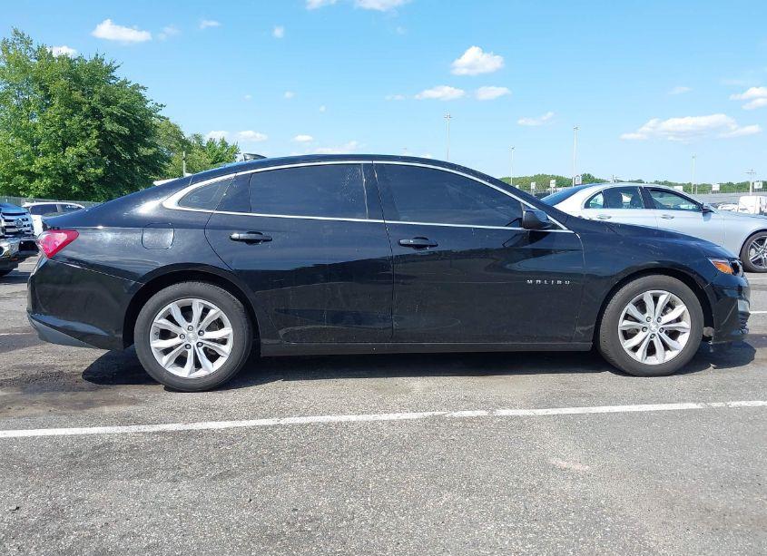 Photo 13 of 2020 Chevrolet Malibu FWD LT (VIN 1G1ZD5ST0LF051654)