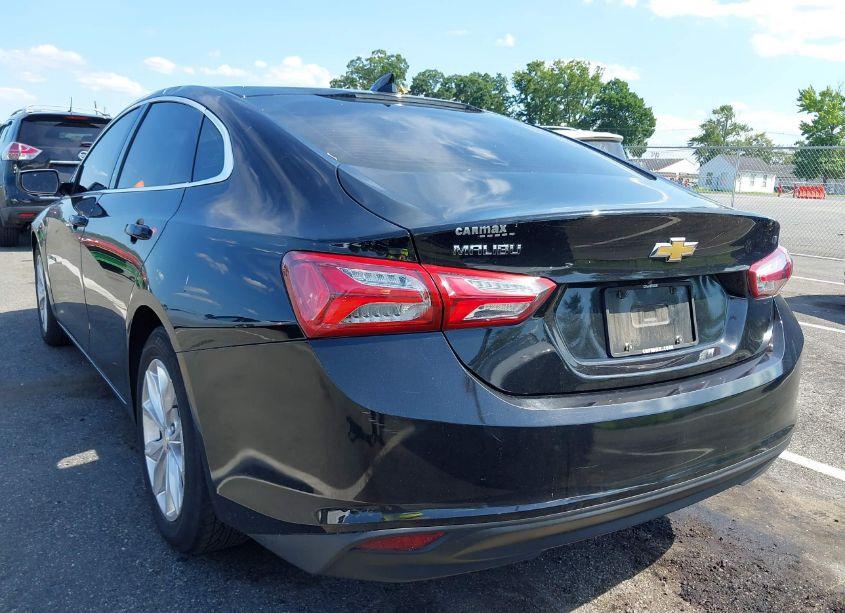 Photo 3 of 2020 Chevrolet Malibu FWD LT (VIN 1G1ZD5ST0LF051654)
