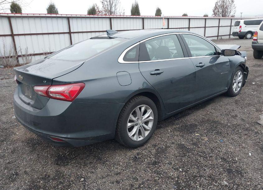 Photo 4 of 2020 Chevrolet Malibu FWD LT (VIN 1G1ZD5ST0LF067899)