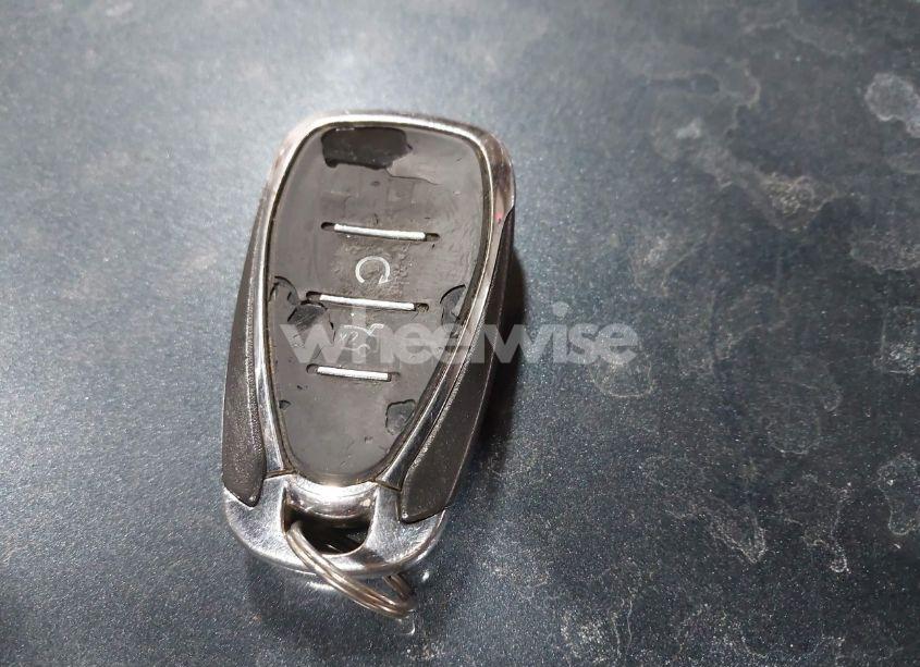 Photo 11 of 2020 Chevrolet Malibu FWD LT (VIN 1G1ZD5ST0LF070429)