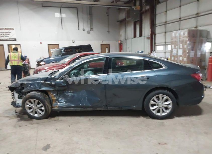 Photo 14 of 2020 Chevrolet Malibu FWD LT (VIN 1G1ZD5ST0LF070429)
