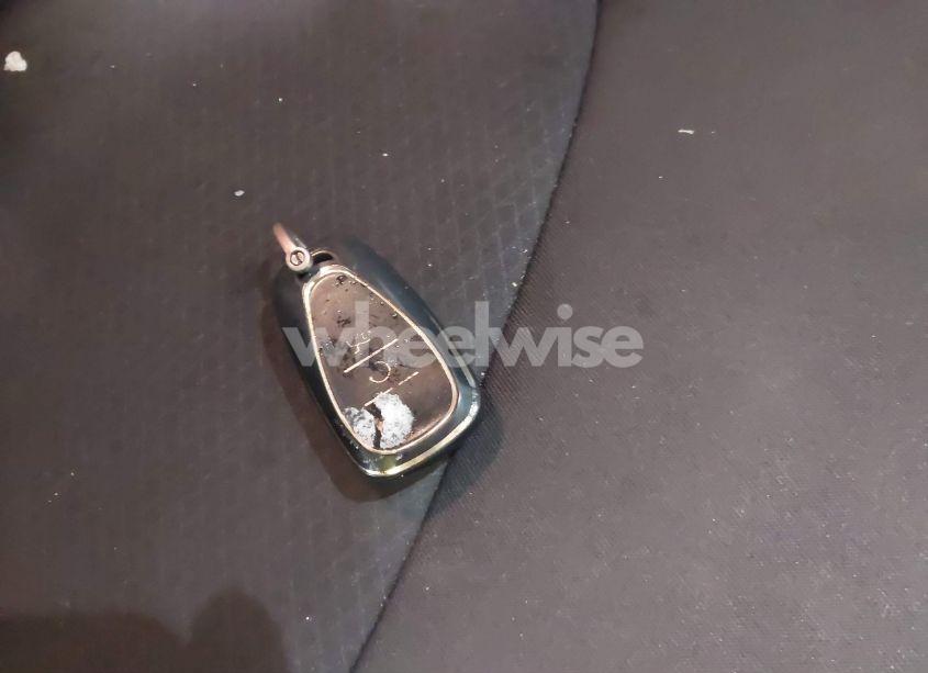 Photo 11 of 2020 Chevrolet Malibu FWD LT (VIN 1G1ZD5ST0LF077400)