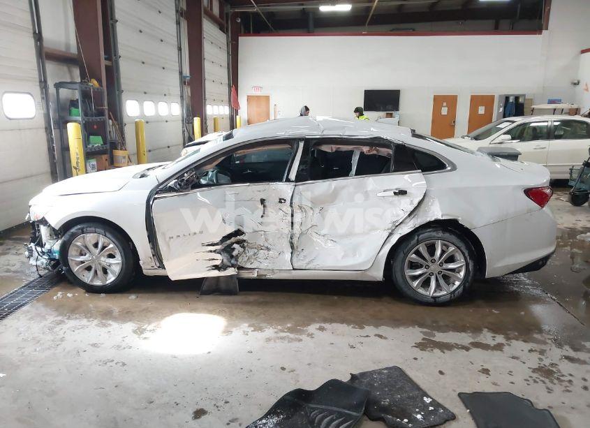 Photo 14 of 2020 Chevrolet Malibu FWD LT (VIN 1G1ZD5ST0LF077400)