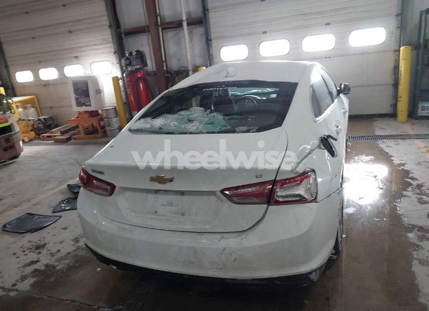Photo 16 of 2020 Chevrolet Malibu FWD LT (VIN 1G1ZD5ST0LF077400)