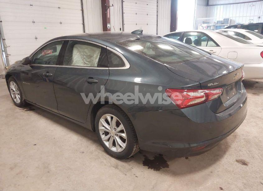 Photo 3 of 2020 Chevrolet Malibu FWD LT (VIN 1G1ZD5ST0LF079129)
