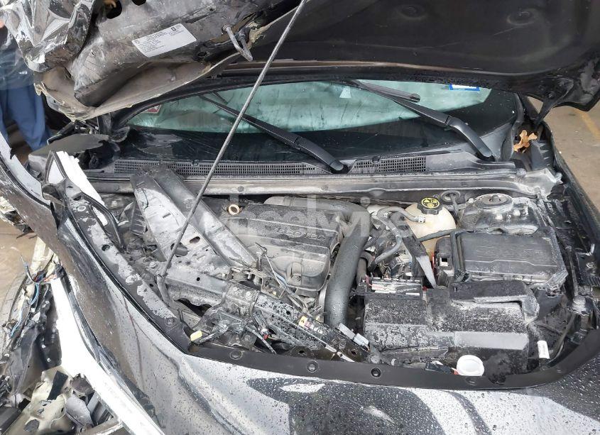 Photo 10 of 2020 Chevrolet Malibu FWD LT (VIN 1G1ZD5ST0LF081429)