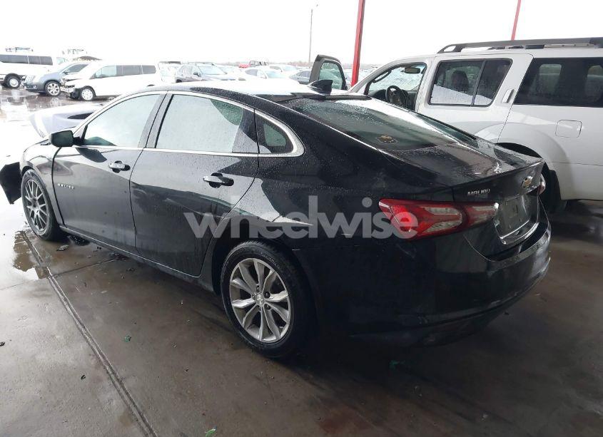 Photo 3 of 2020 Chevrolet Malibu FWD LT (VIN 1G1ZD5ST0LF081429)