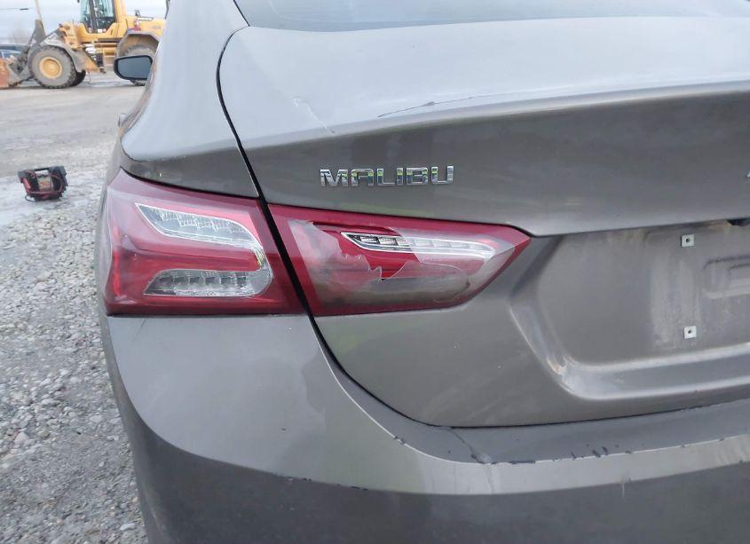 Photo 18 of 2020 Chevrolet Malibu FWD LT (VIN 1G1ZD5ST0LF089191)